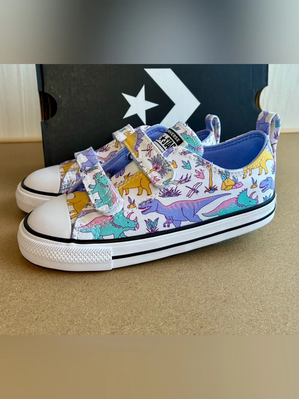 Converse new box